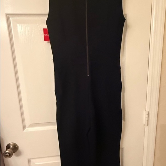 Spanx Jumpsuit NWT - Picture 2 of 4